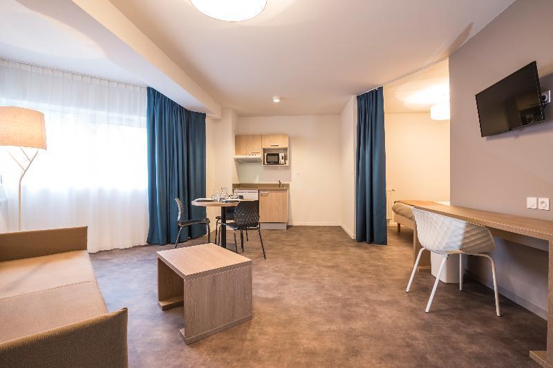 Aparthotel Adagio Access Saint Nazaire Buitenkant foto